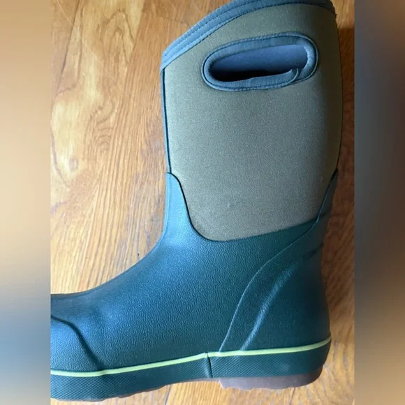 Kids Unisex Green Bogs Boots big kids size 6 nearly new - Picture 5 of 14